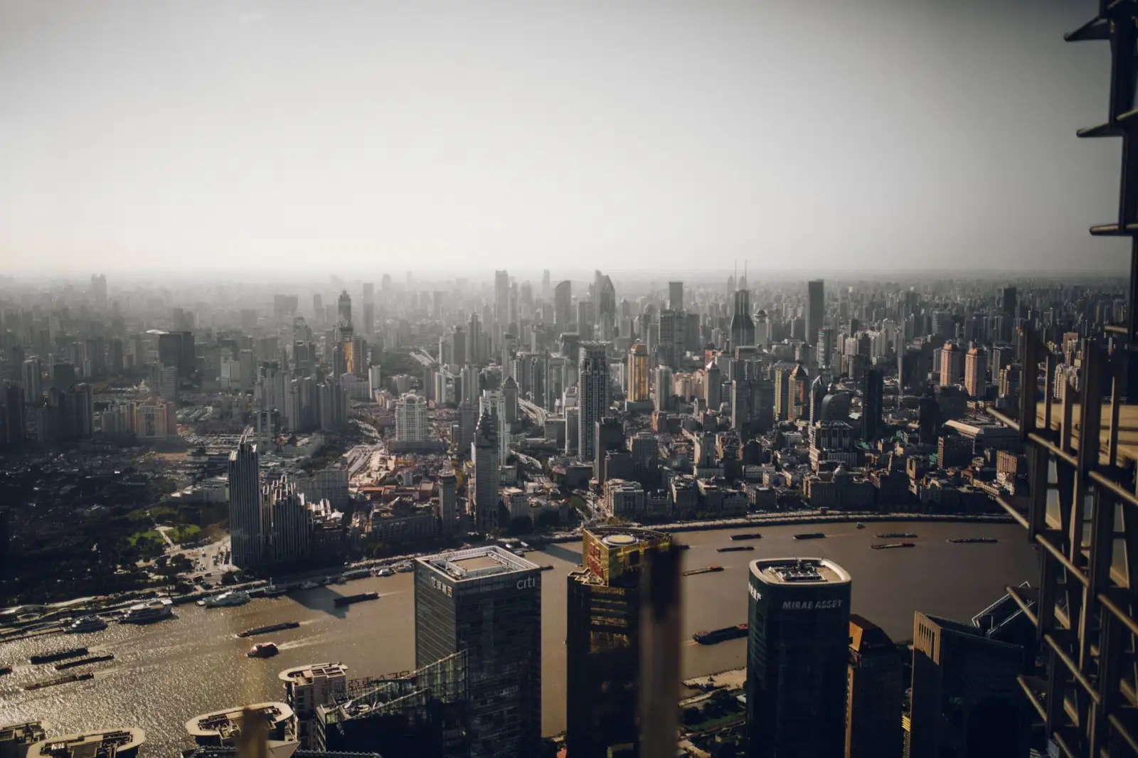 天津智慧校园建设中录播系统与电子白板的软硬件一体化部署方案