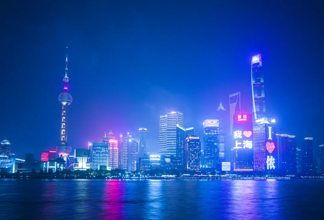 华北地区教学设备选型指南：电子白板与录播系统搭配要点